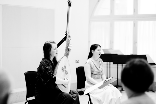 Theorbo and soprano